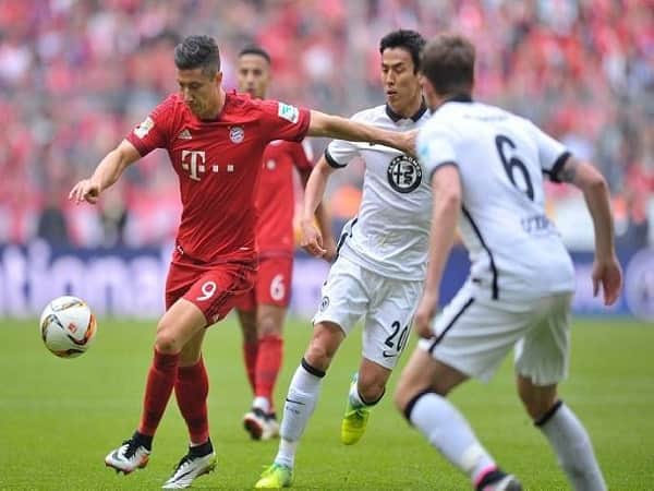 Nhận định Eintracht Frankfurt vs Bayern Munich 27/2