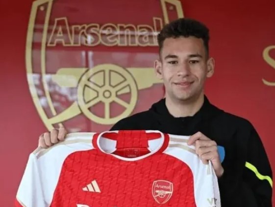 Arsenal chiêu mộ thành công thần đồng 16 tuổi