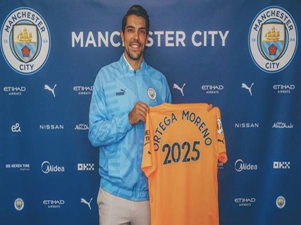 Tiểu sử Stefan Ortega - Thủ môn người Đức và CLB Man City