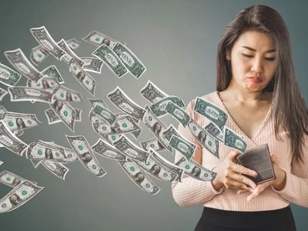 Lo lắng với điềm báo khi nằm mơ thấy mất tiền